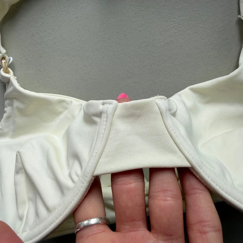 Monday Swimwear Sz. L Ivory Pearl Ring Underwire Halter Honolulu Bikinki Top NEW